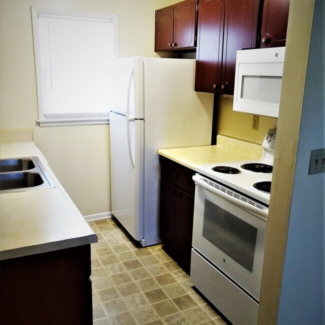 Foto del edificio - 3013 Woodland Ave