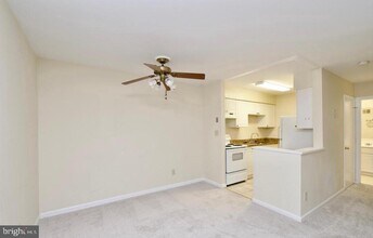 Building Photo - 5911 Prince James Dr