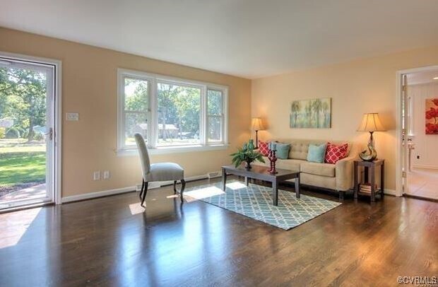 Foto del edificio - 11152 Thorncroft Dr
