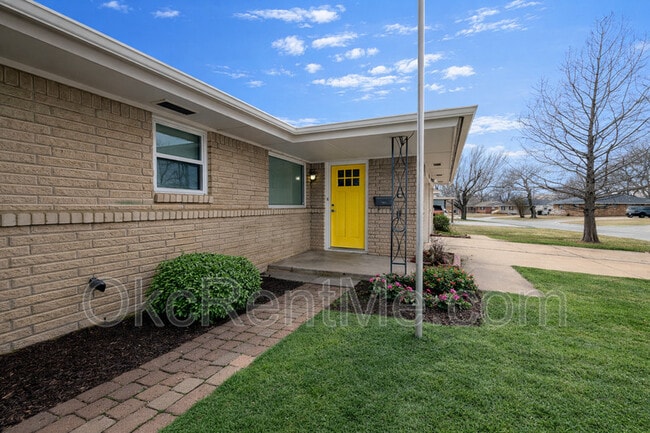 Photo - 106 Thompson Dr House