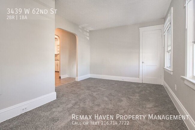 Foto del edificio - 3439 W 62nd St