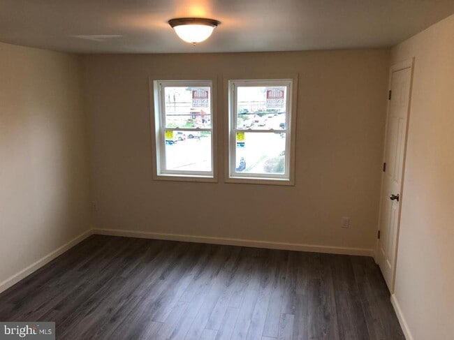 Building Photo - 2115 Church Ln