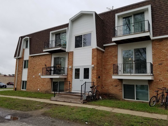 Foto del edificio - 2000 Valley Park Dr