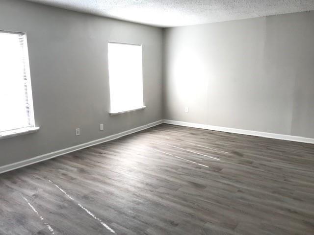 Foto del edificio - 1601 Hillwood Dr
