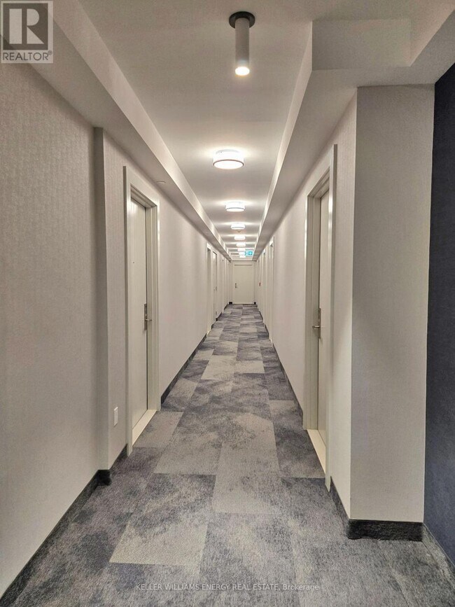 Photo du bâtiment - 2550 Simcoe St N