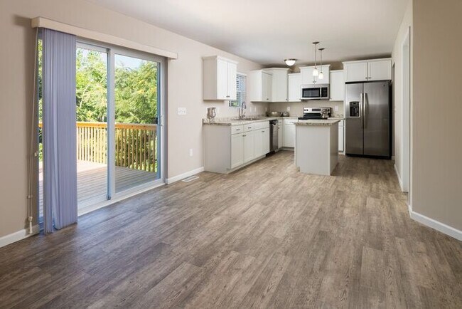 Foto del edificio - 7709 Innisbrook Dr