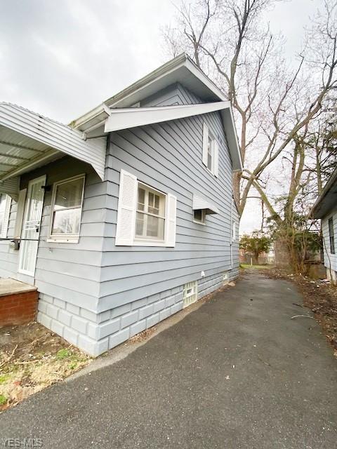 Building Photo - 19906 Mountville Dr