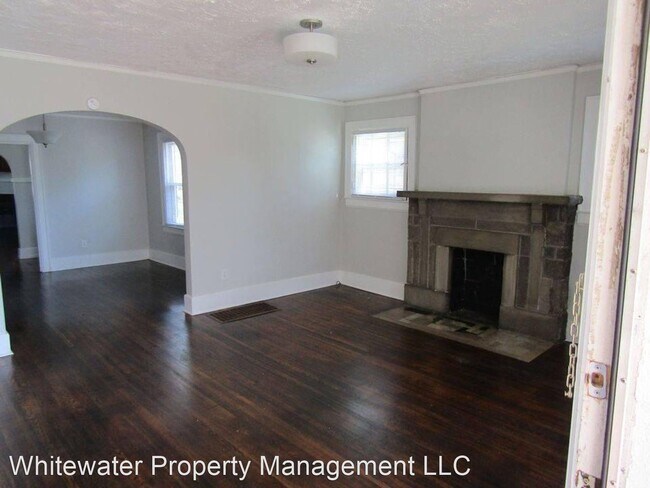 Building Photo - 3 br, 1 bath House - 2007 Bennett Ave