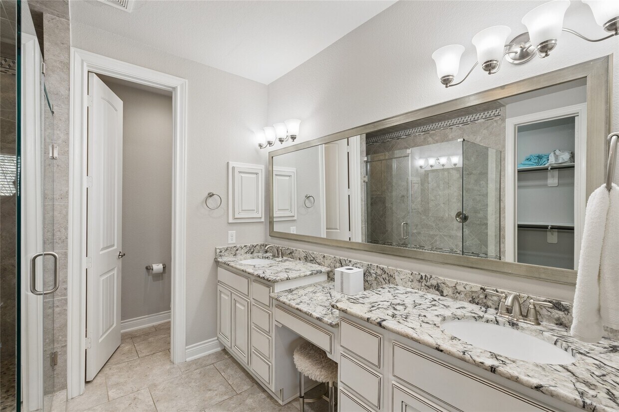 Foto del edificio - 9018 Meacom Dr