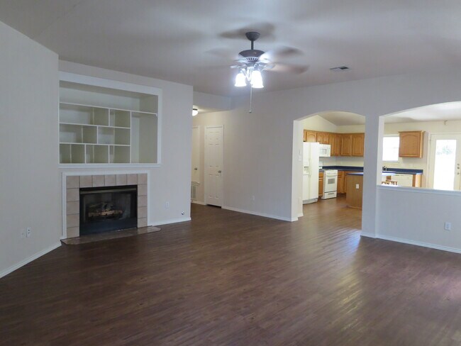 Foto del edificio - 2538 Vernell Way