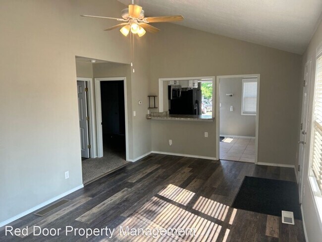 Foto del edificio - 3 br, 2 bath House - 420 26th St S