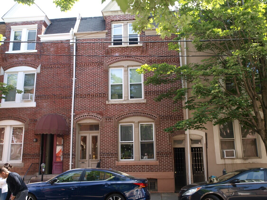 Front of Building - 39 S 10th St
