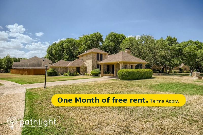 Primary Photo - 830 Mill Creek Cir