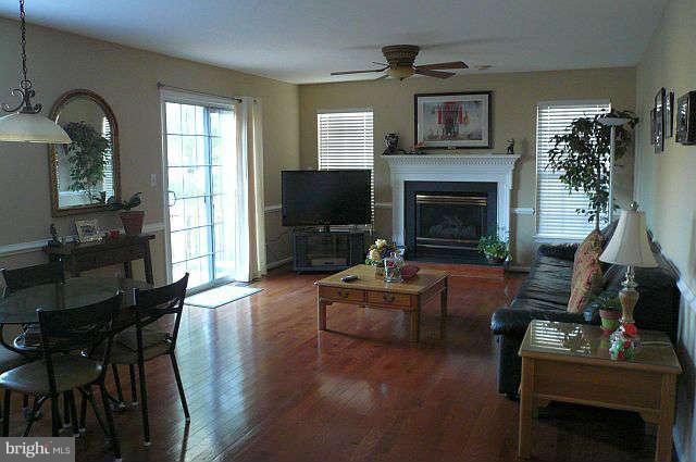 Foto del edificio - 46375 Hampshire Station Dr