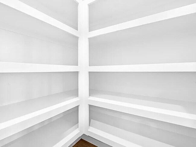 Foto del edificio - 3311 Boothby Bay Ln