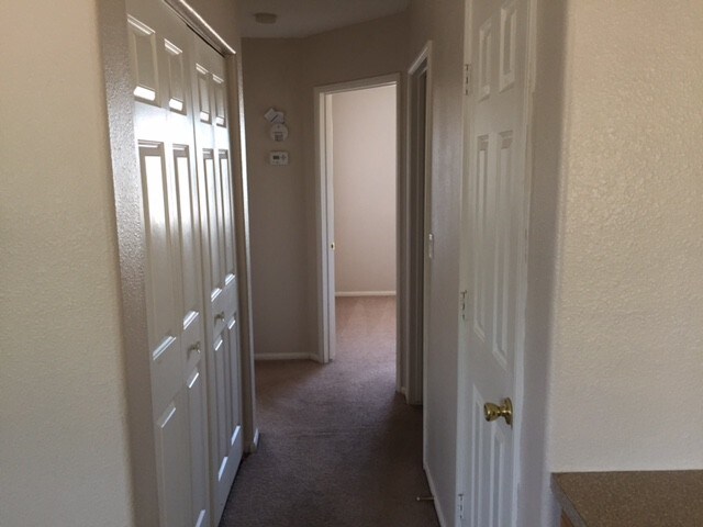 Foto del edificio - 6658 Smoketree Ave