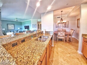 Building Photo - 9844 Venezia Cir