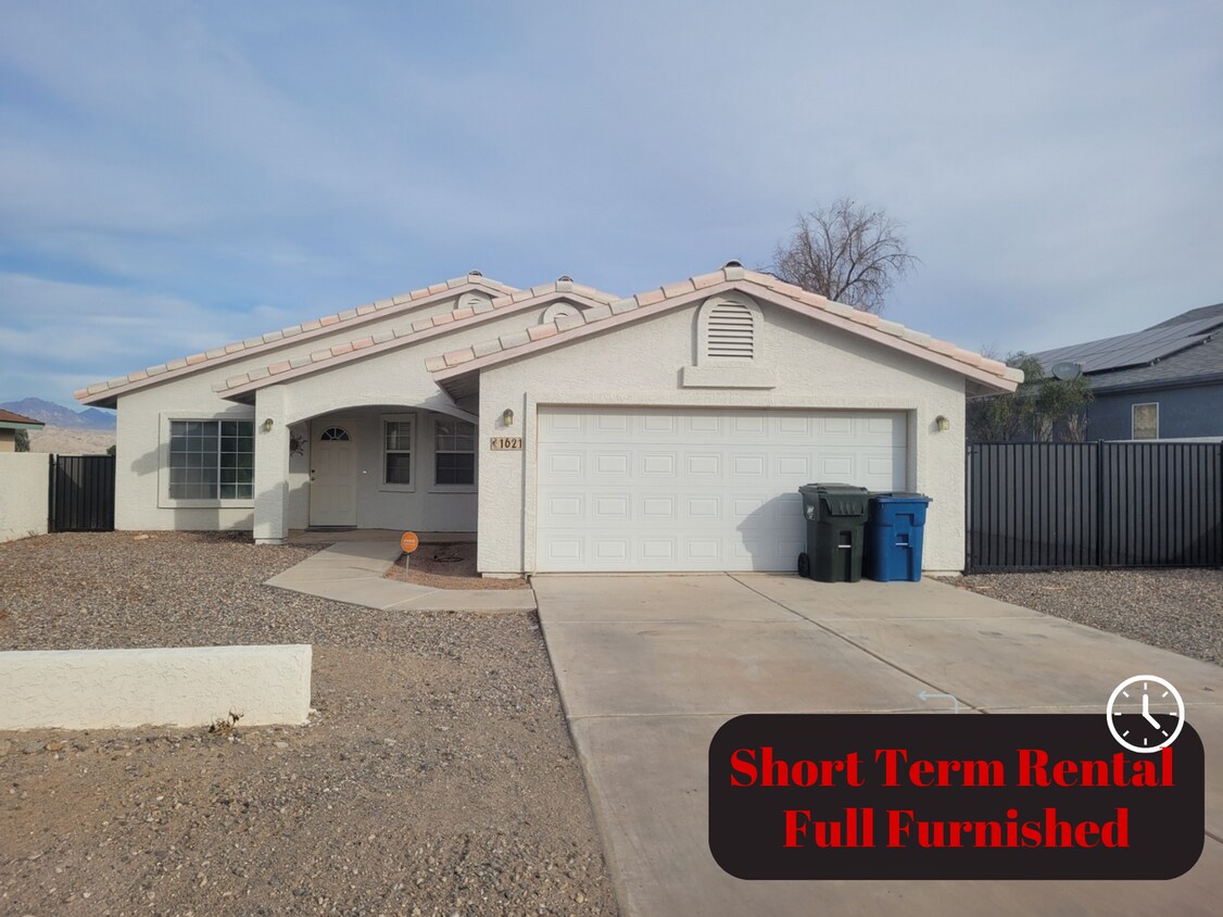 Primary Photo - Charming 3-Bedroom Home with Spacious Yard...