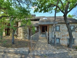 Building Photo - 8200 Neely Dr