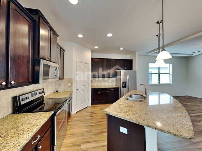 Foto del edificio - 11818 Winterset Cove Dr