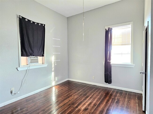 Foto del edificio - 4226 Winnie St