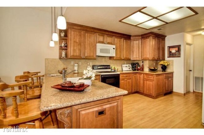 Building Photo - 4 br, 2.5 bath House - 34691 Teal Cmn