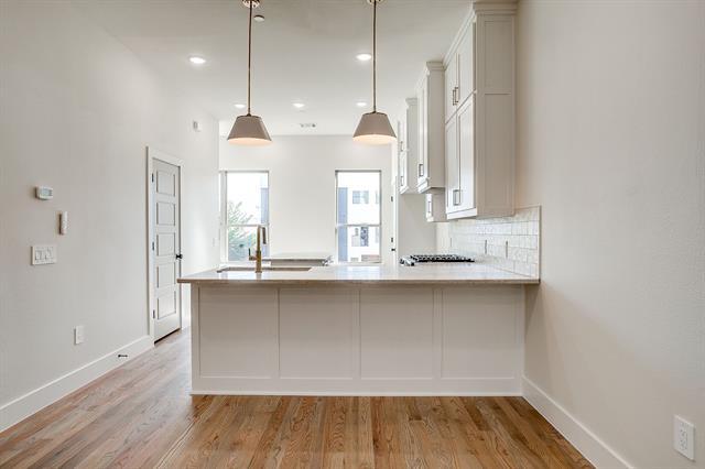 Foto del edificio - 2820 Weisenberger St