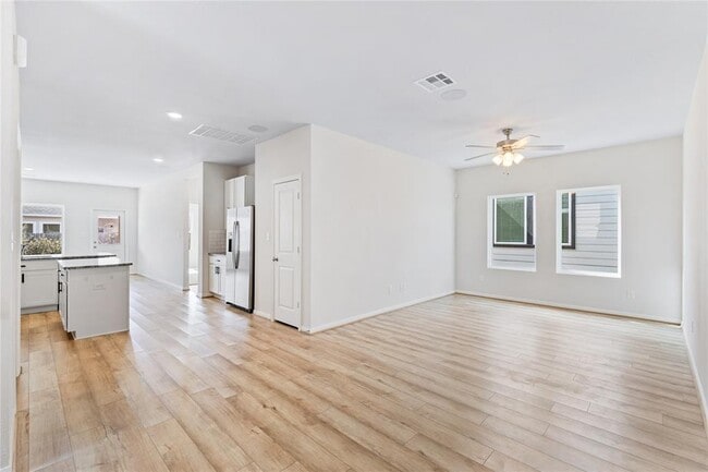 Foto del edificio - 316 LT Rusty Dr