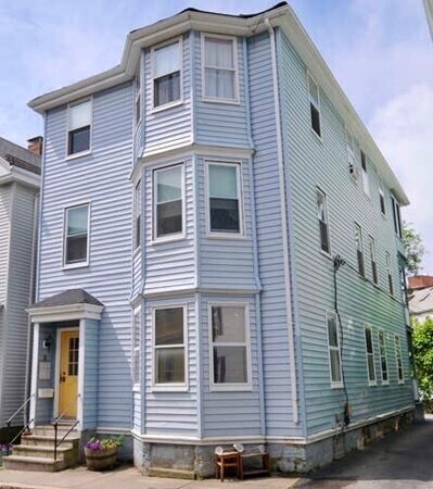 Building Photo - 52 Prince St