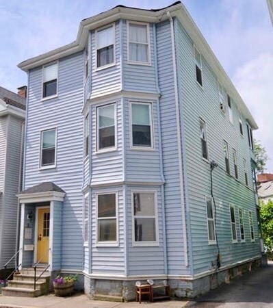 Building Photo - 52 Prince St