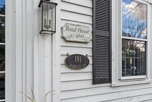 Foto del edificio - 191 Middlesex Ave