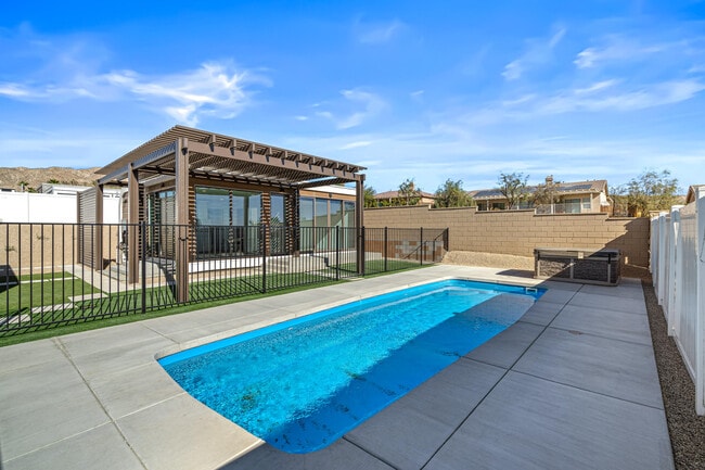 Foto del edificio - 13848 Scenic Crest Cir