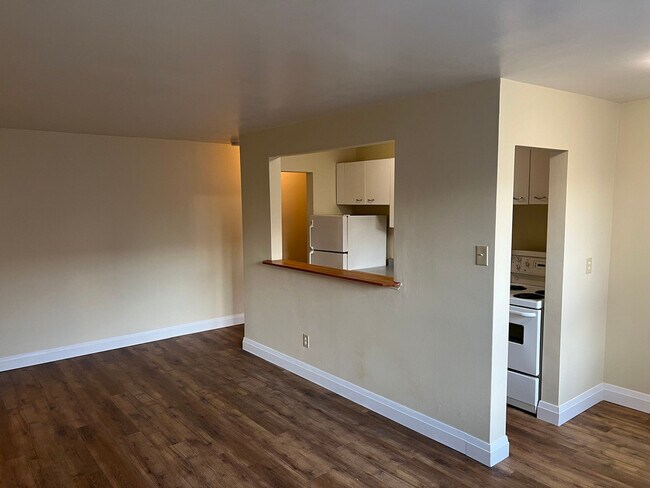 Photo du bâtiment - 365 Melvin Avenue