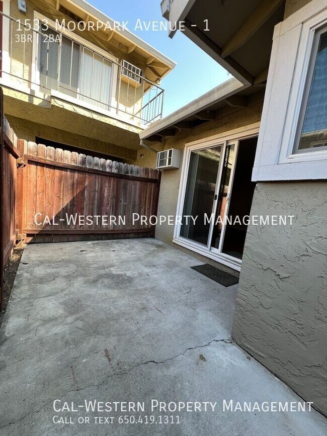 Foto del edificio - 1533 Moorpark Ave