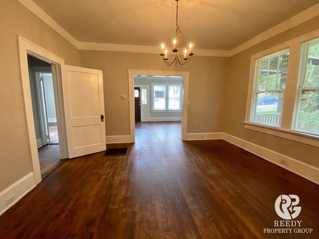 Building Photo - Hampton Heights