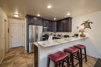 Building Photo - 3862 Desert Willow Cir