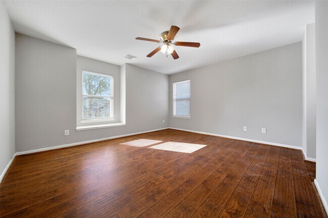 Building Photo - 2635 Skyview Trace Ct