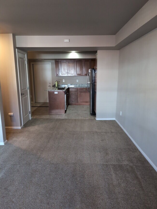 Photo - Newer 2BR/2.5BA in Englewood Townhouse wit...
