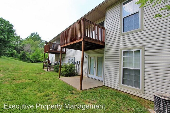 Foto del edificio - 2839 Hemlock Ct