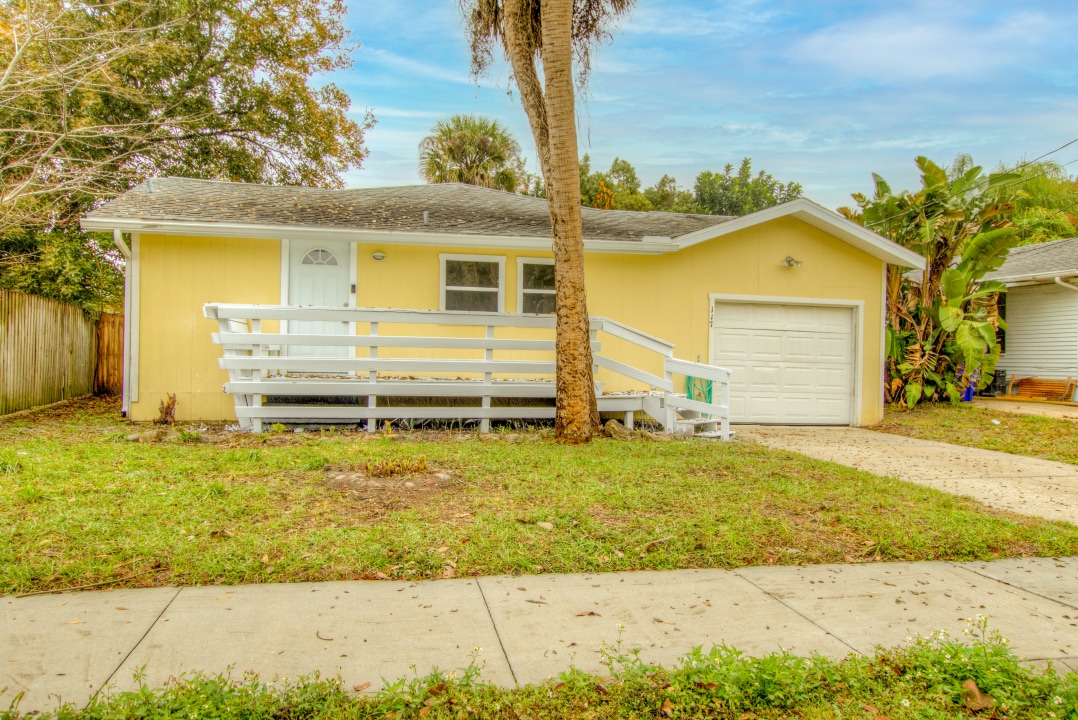 117 Riverview Dr, Edgewater, FL 32132 House Rental in Edgewater, FL