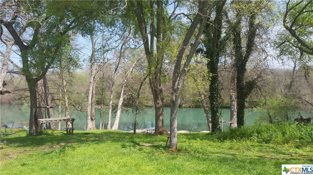 Primary Photo - 270 Meadow Lake Dr