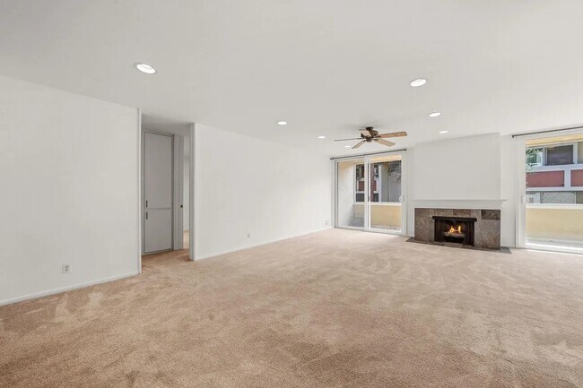 hallway to the left to bedrooms - 6415 Green Valley Cir