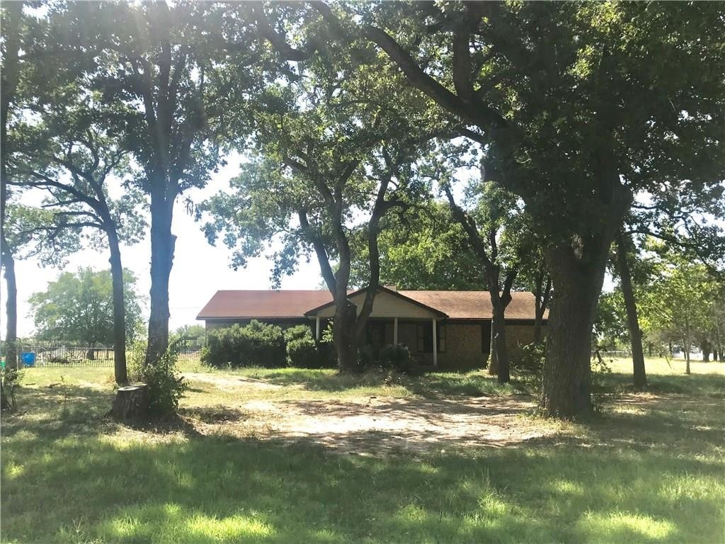 Primary Photo - 14601 Cedar Acres Loop