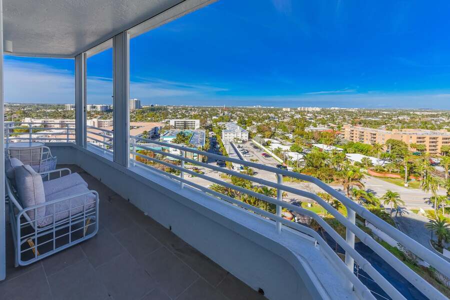 Primary Photo - 1440 S Ocean Blvd