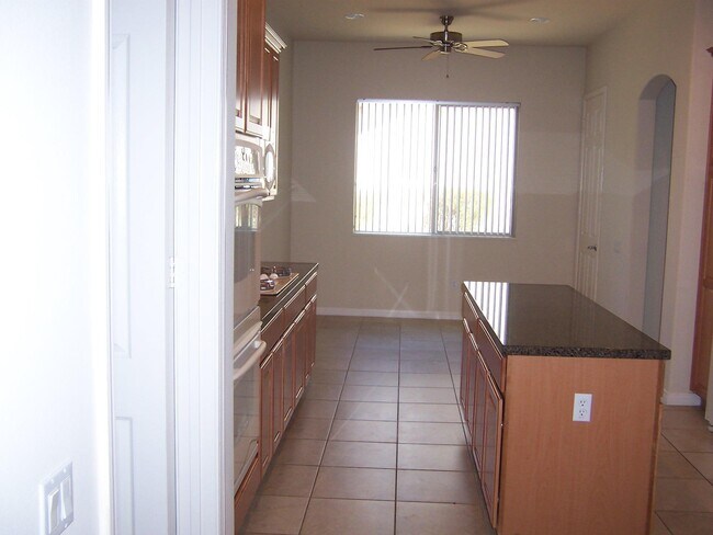 Building Photo - 40330 Calle Cancun