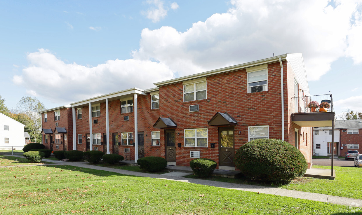 Primary Photo - Park Manor Apartments- Quakertown