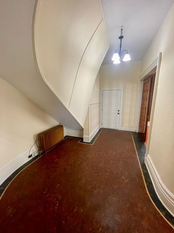 Building Photo - 52 Genesee St