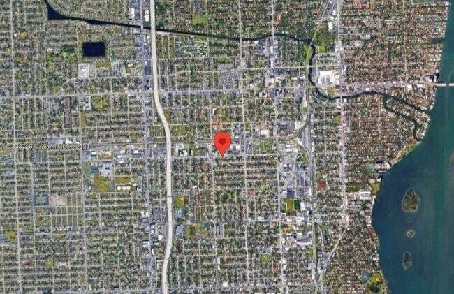 Building Photo - 140 NW 71st St