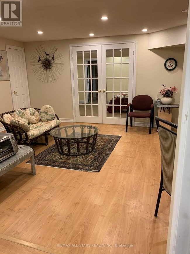 Building Photo - 72 Calderbridge Crescent