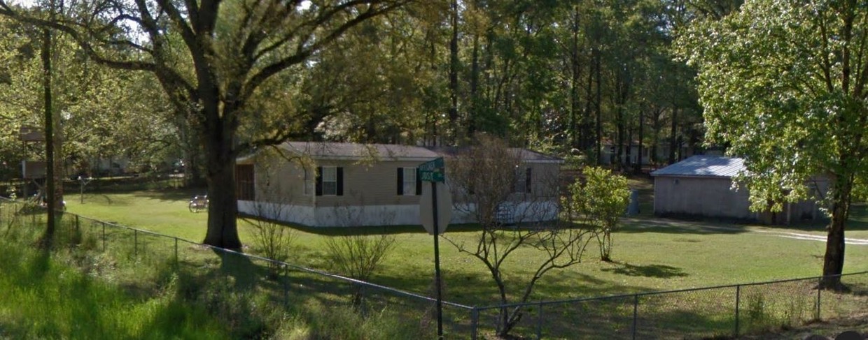 Primary Photo - 103 Josie Dr
